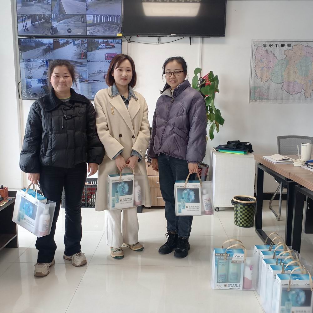 情暖三八 關愛無限 |永和集團為全體女職工發(fā)放福利